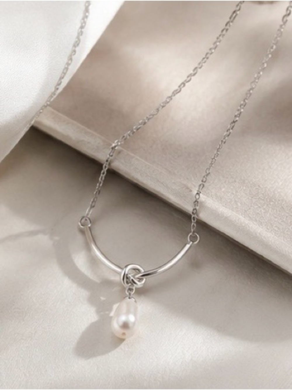 Luxury Sterling Silver Freshwater Pearl Necklace